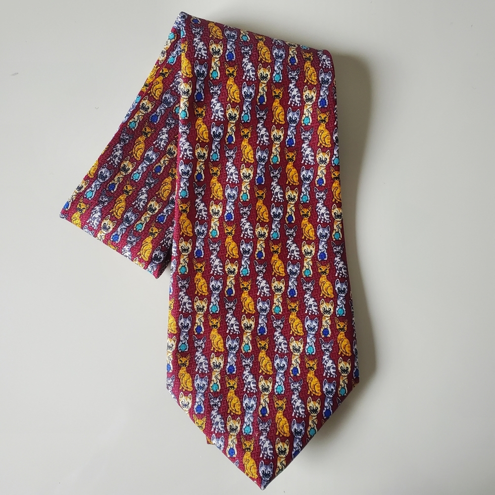 Dino Romaro Hand Made Silk Cat Tie